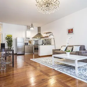 https://hemeras-boutique-house-duomo-3.it-lombardy.com