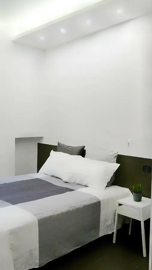 Hotel Centro Storico - Fermata Montesanto Neapel